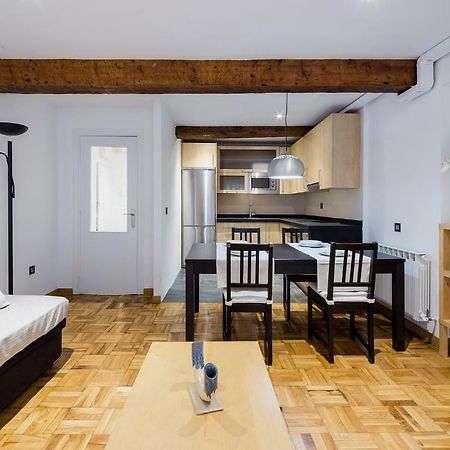 El Hogar De San Fermin Apartment Пампона Екстериор снимка